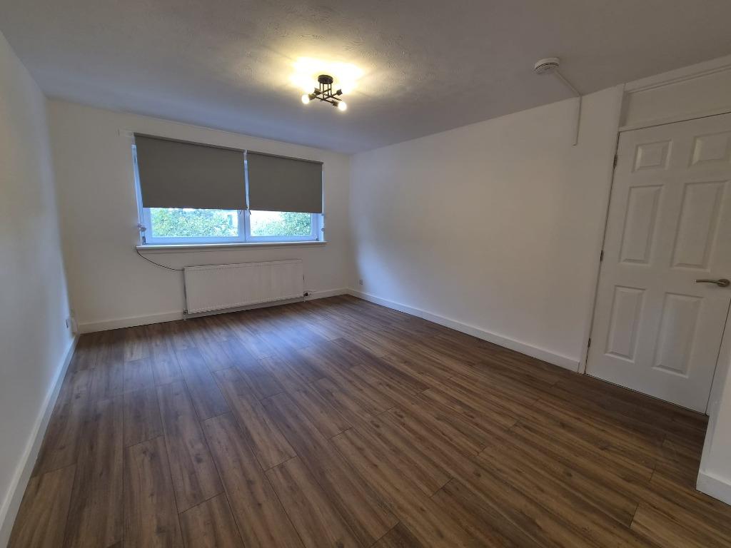 Apartment in South Lanarkshire - View 2