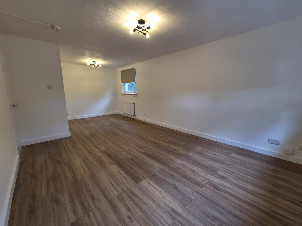 Apartment in South Lanarkshire - View 4
