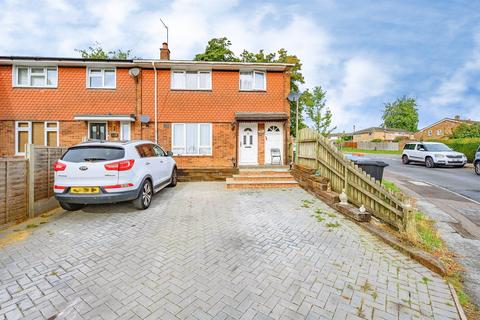 3 bedroom end of terrace house for sale, Taverners, Hemel Hempstead