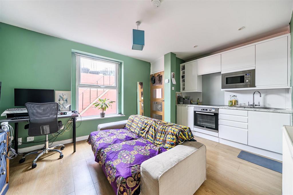 Apartment in Bristol, Windmill Hill, Totterdown - View 2