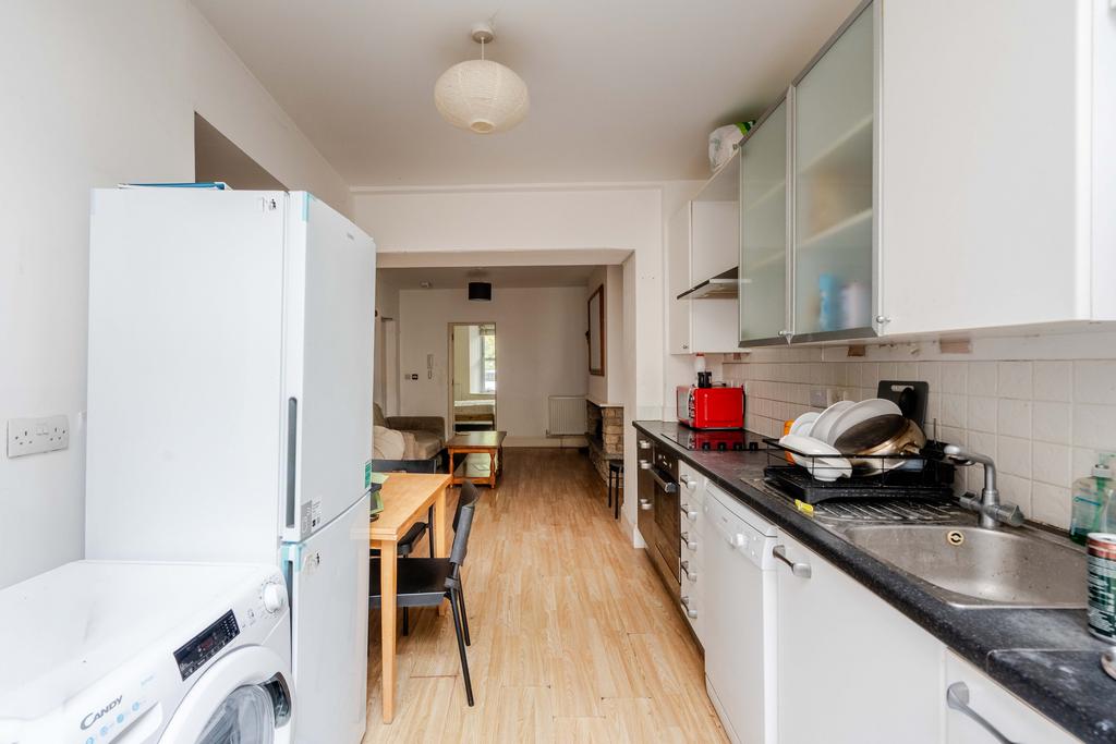 Apartment in Bristol, Wapping Wharf, Spike Island - View 5