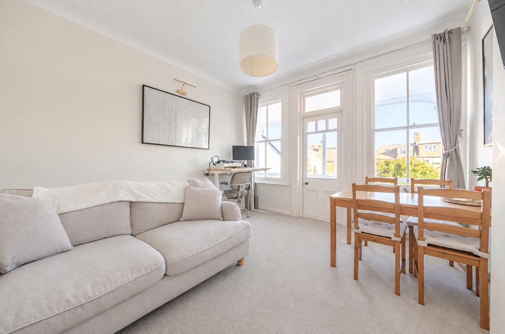 Apartment in East Sussex - View 2