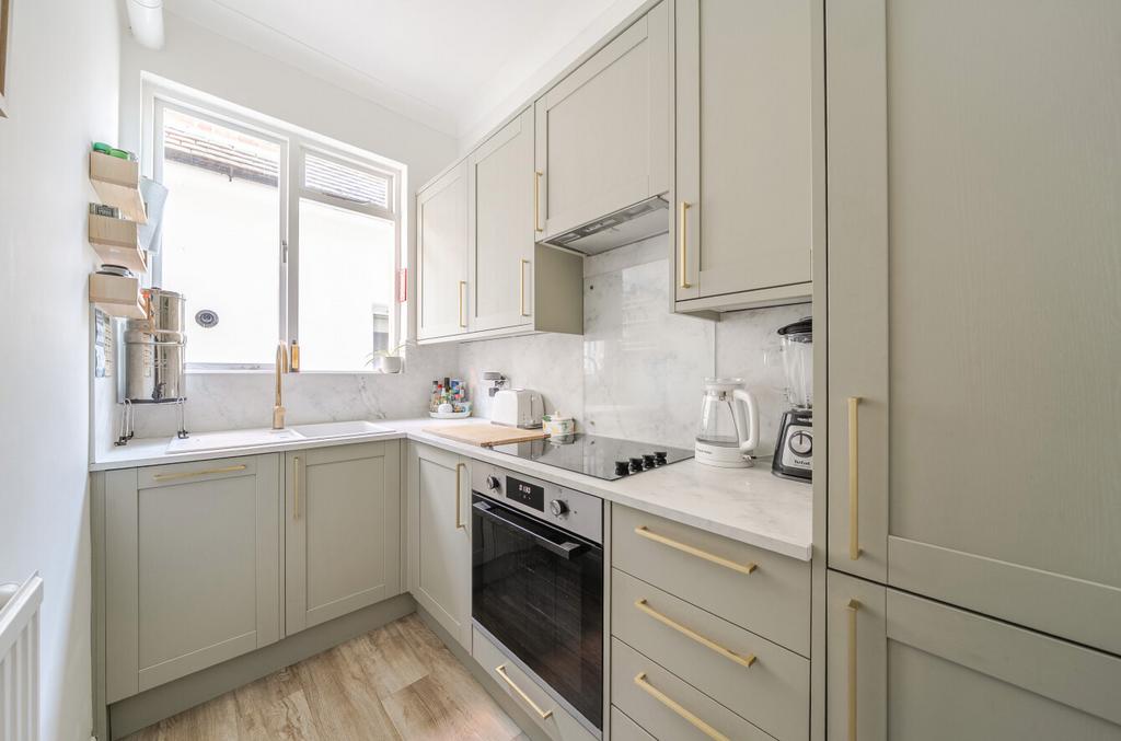 Apartment in East Sussex - View 5