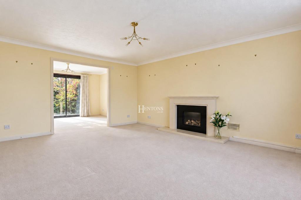 House in Cardiff - View 2