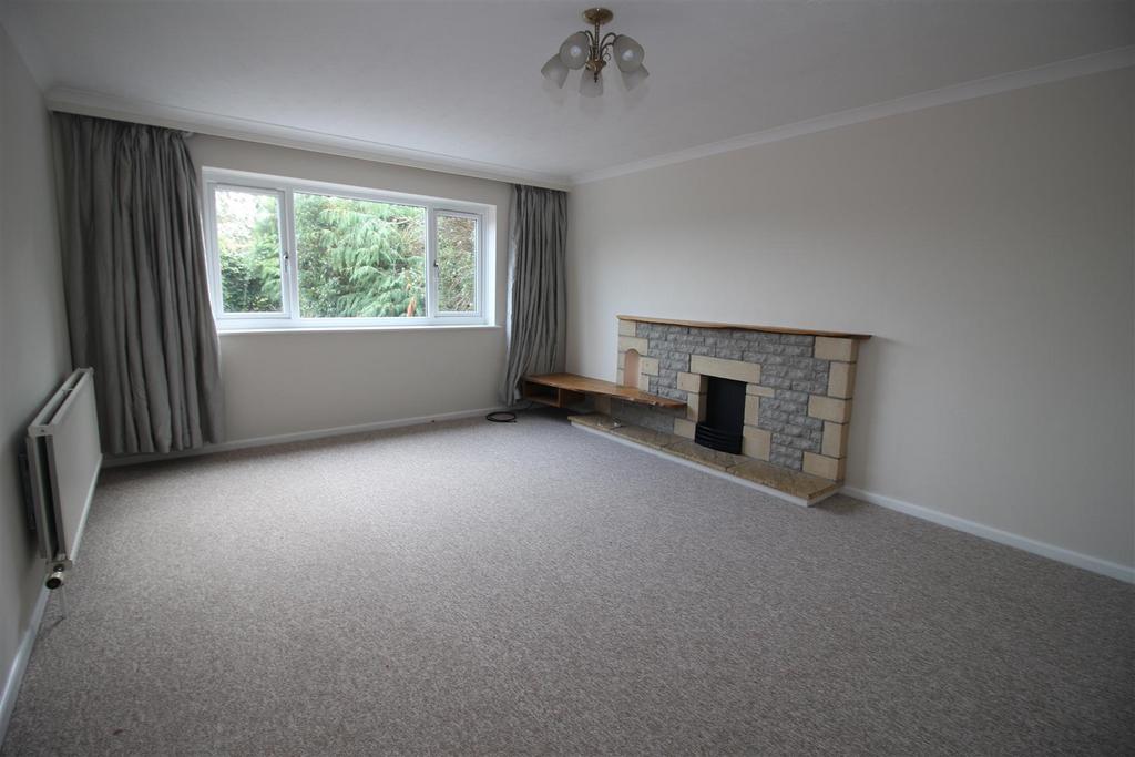House in Oldland Common - View 2