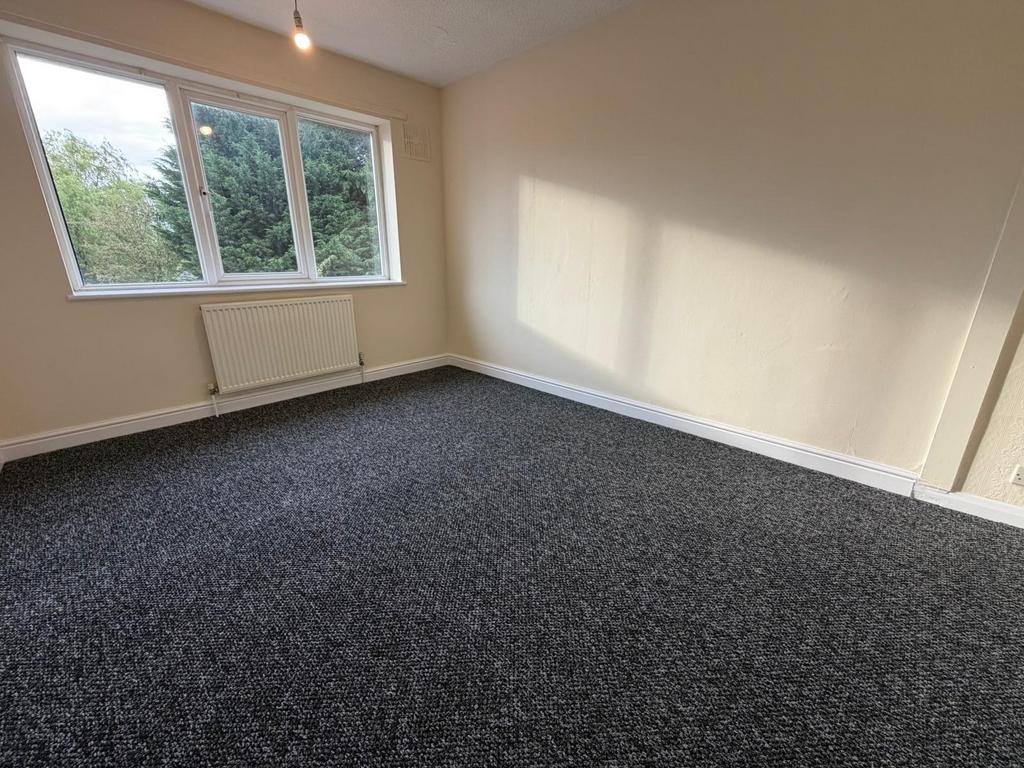 House in SOLIHULL - View 4