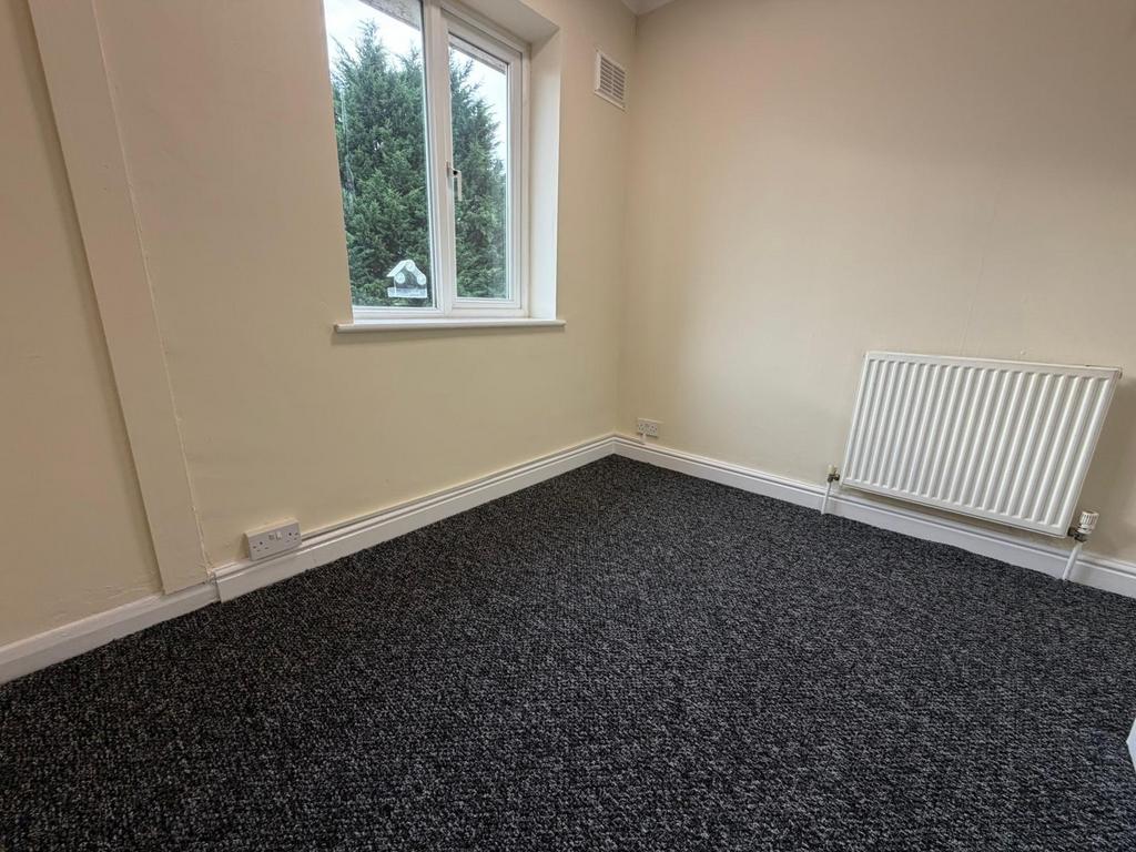 House in SOLIHULL - More