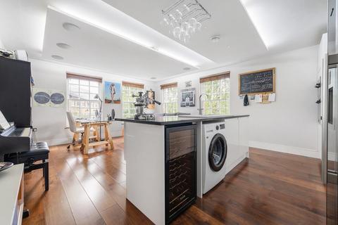 2 bedroom flat for sale, Upper Tulse Hill, London SW2