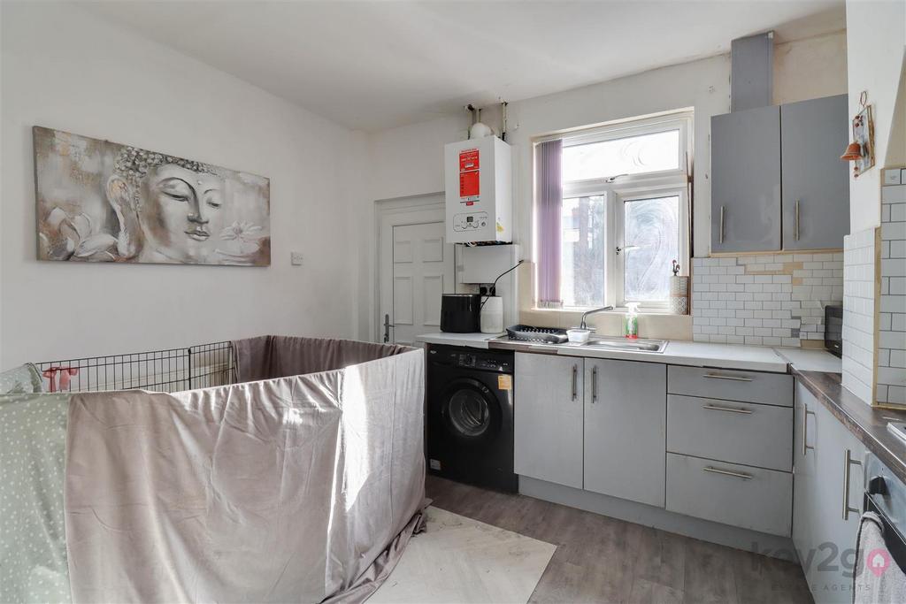 House in Sheffield - View 5