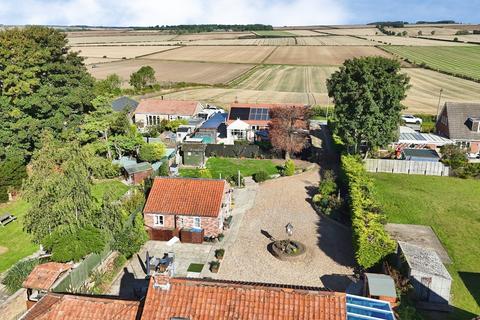 4 bedroom detached house for sale, Northfield Road, Driffield YO25