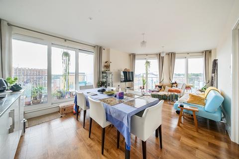 2 bedroom apartment for sale, Charrington Place, St. Albans