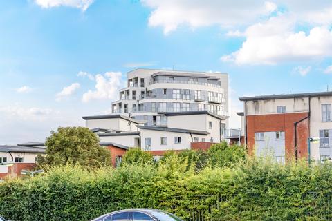 2 bedroom apartment for sale, Charrington Place, St. Albans