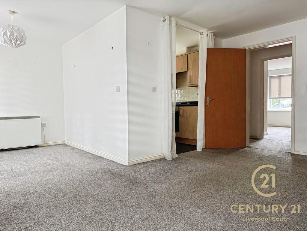 Apartment in Liverpool, Gateacre - View 4