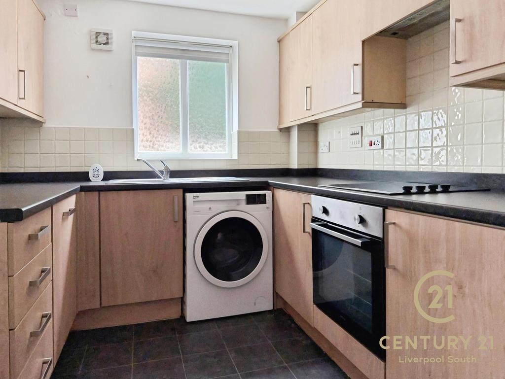 Apartment in Liverpool, Gateacre - View 5