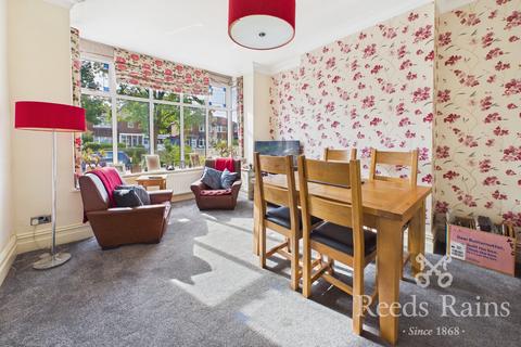 4 bedroom semi-detached house for sale, Yarrow Gate, Lancashire PR7