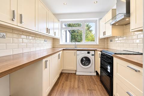 4 bedroom semi-detached house for sale, Dorchester Way, Harrow HA3