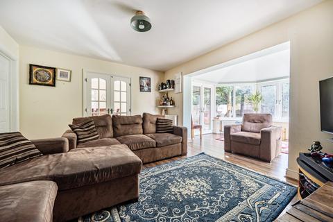 4 bedroom detached house for sale, Huntercombe Lane North, Burnham, Buckinghamshire, SL1