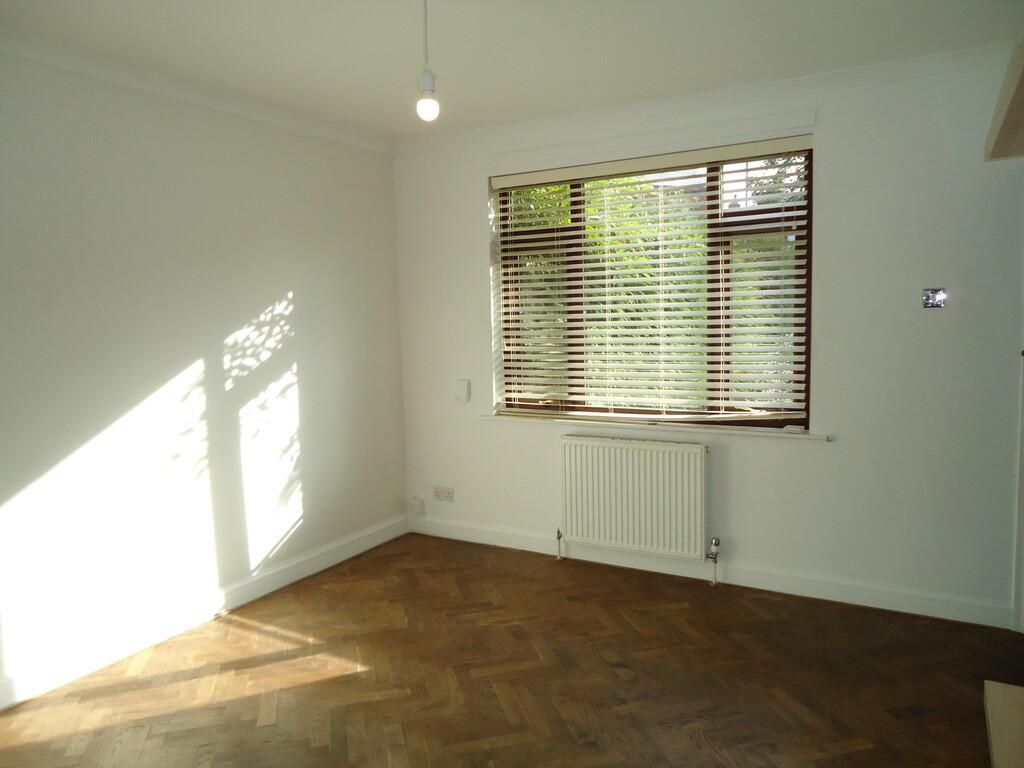 House in Leeds - View 2
