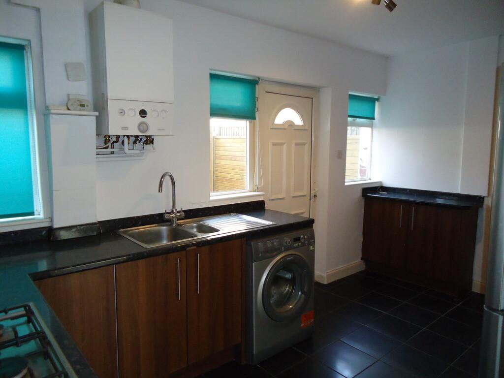 House in Leeds - View 5