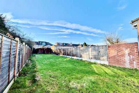 4 bedroom house to rent, Ridgeway Gardens, Ilford, IG4