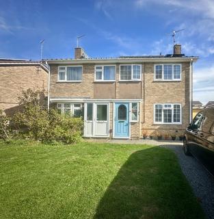2 bedroom property to rent, Bradden Street, Peterborough, PE3