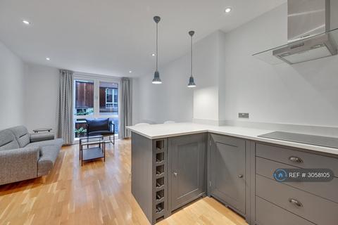 1 bedroom flat to rent, Hosier Lane, London, EC1A