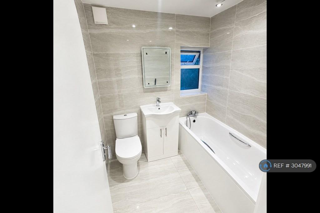 Apartment in London - View 2