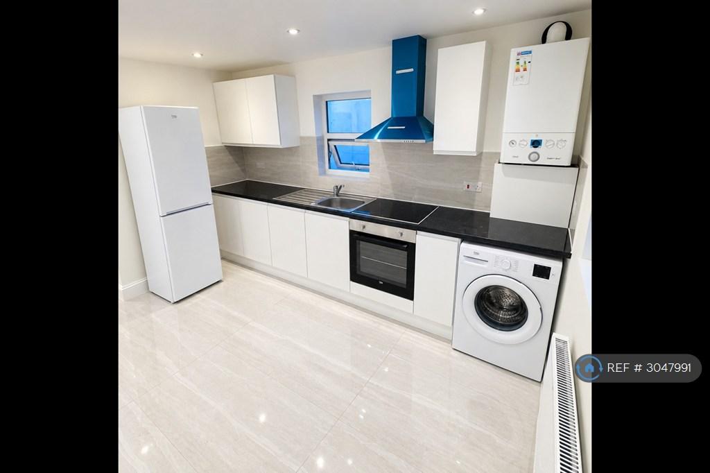 Apartment in London - View 3