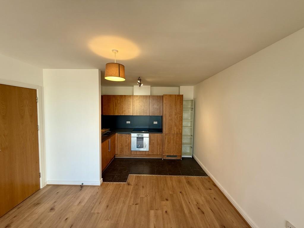 Apartment in B1 - More