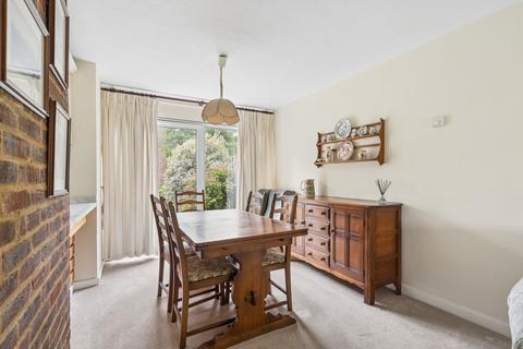 undefined, Lingfield Close, Northwood HA6