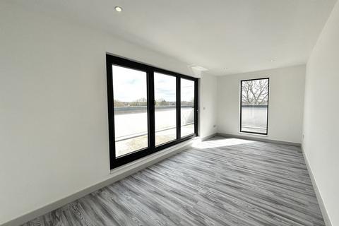 2 bedroom apartment to rent, Atkins House, Stevenage