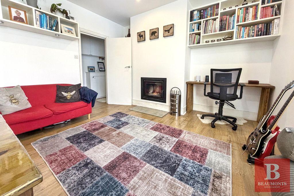 Apartment in Brighton - View 2