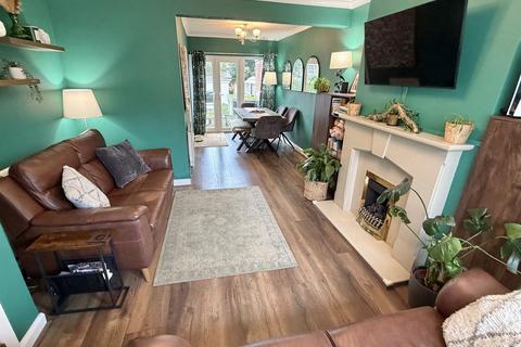 3 bedroom terraced house for sale, Oundle Road, Kingstanding, Birmingham B44 8EP