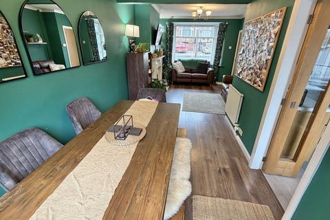 3 bedroom terraced house for sale, Oundle Road, Kingstanding, Birmingham B44 8EP