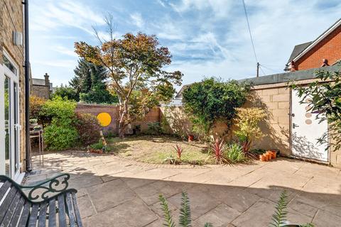 undefined, Terrace Road, Walton-on-Thames