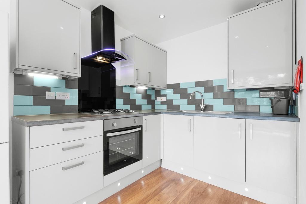 Apartment in Bristol - View 4