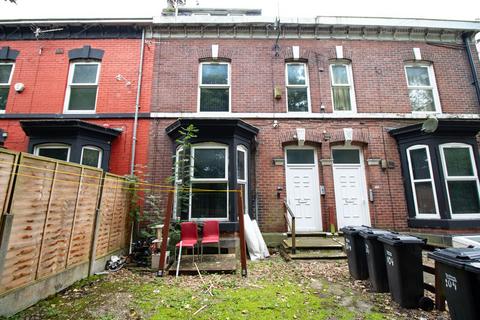 2 bedroom apartment to rent, Park Road, Bolton BL1