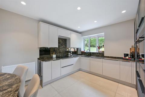 undefined, 56, Hillside, Banstead, Surrey, SM7 1HF