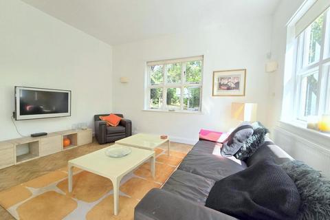 5 bedroom detached house for sale, Oakleigh Road, Hatch End