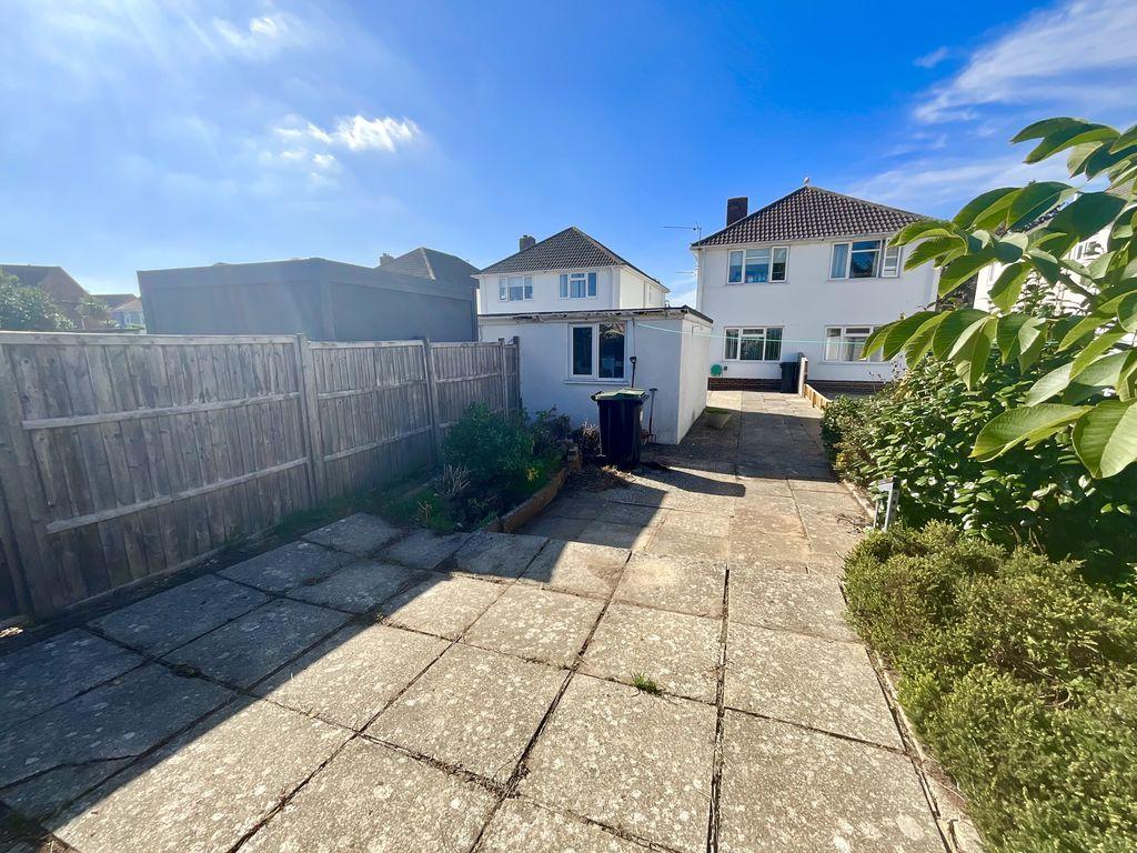 Apartment in Bournemouth - View 2