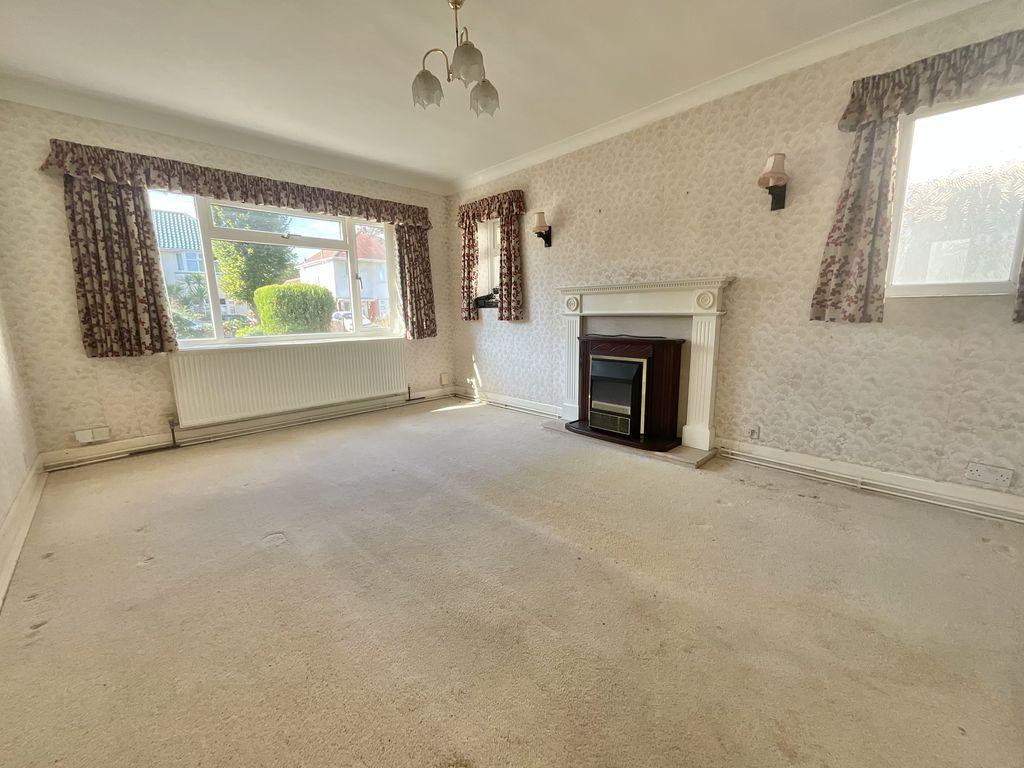 Apartment in Bournemouth - View 3