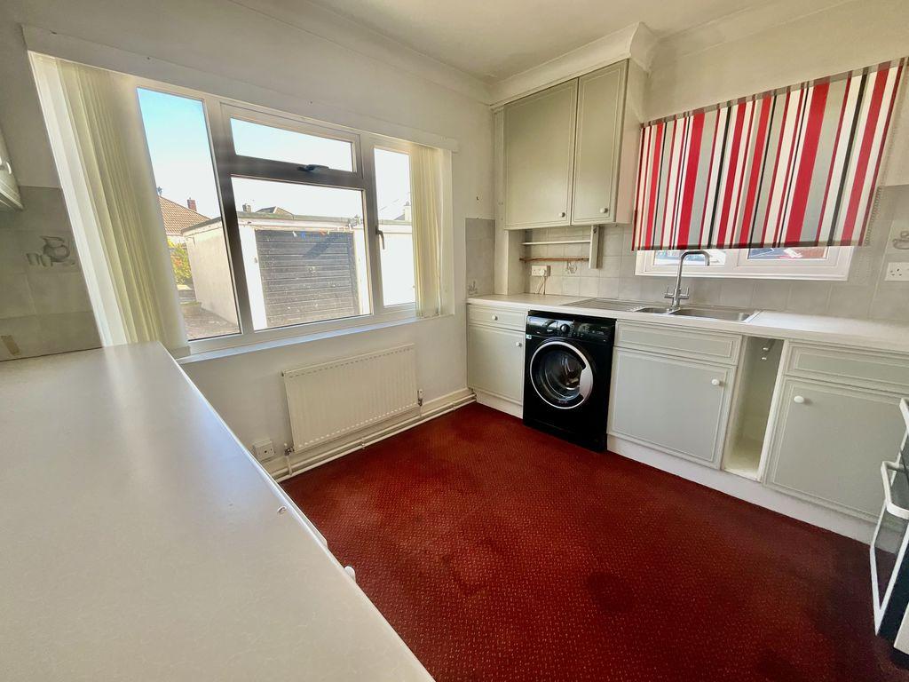 Apartment in Bournemouth - More