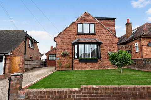 3 bedroom detached house for sale, East Cosham Road, Drayton