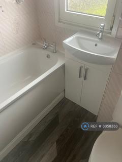 3 bedroom terraced house to rent, Princess Drive, Baillieston, Glasgow, G69