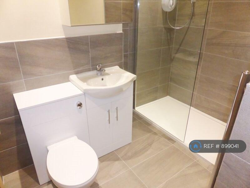 Apartment in Sheffield - View 2