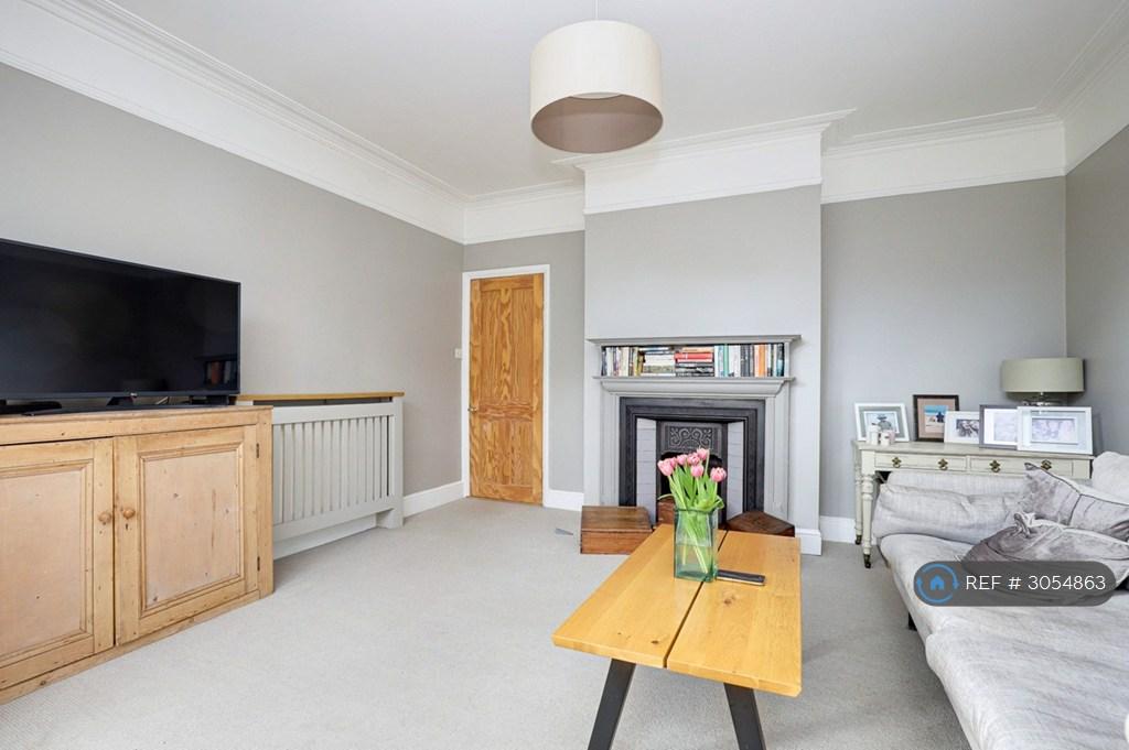 House in Reading, Caversham Heights - View 4