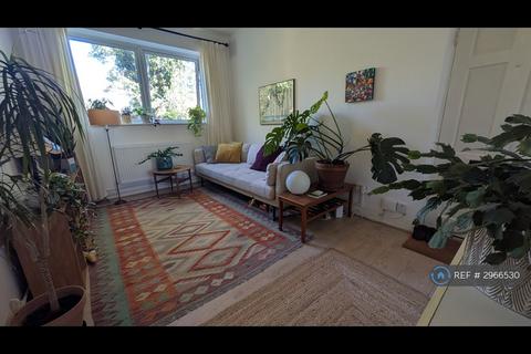 1 bedroom flat to rent, Queens Road, London, E11