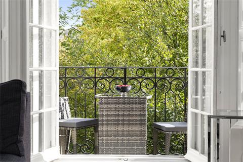 undefined, High Street, Esher, Surrey, KT10