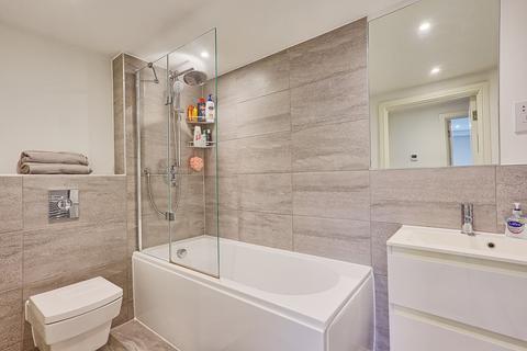 1 bedroom flat for sale, Kings Road, Brentwood, CM14