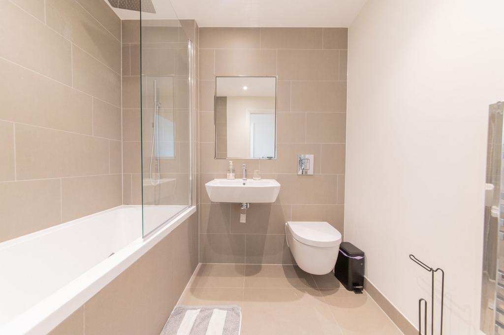 Apartment in London - More